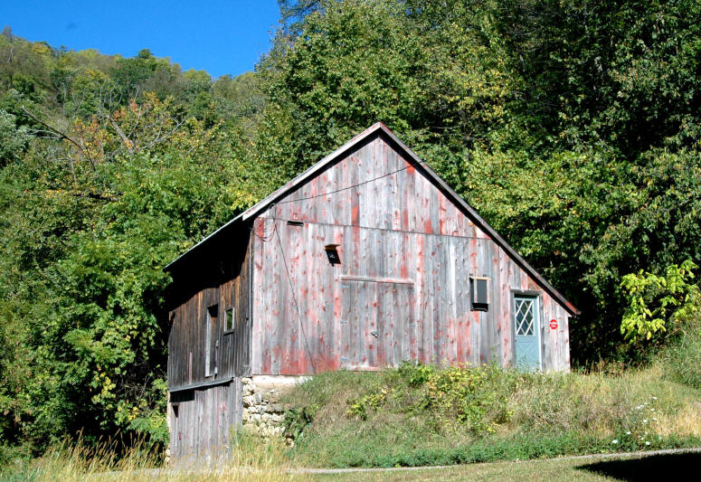 1885 era barn